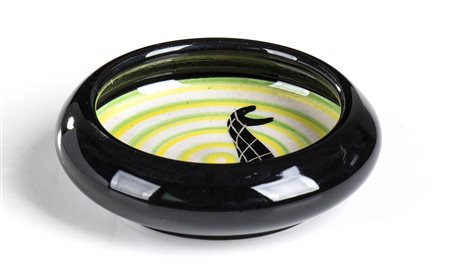 ROMETTI CERAMICHE - UMBERTIDE<br>Piattino nero con delfino