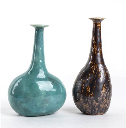 GAMBONE <br>Coppia di brocchette celeste e marrone