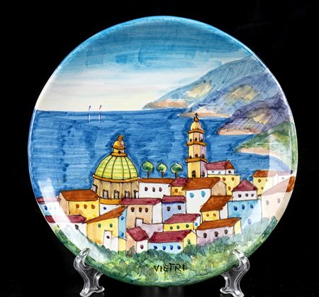 LA VIETRESE <br>Piatto con decoro del paesaggio di Vietri