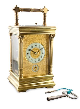 PIECE OFFICIER Orologio da viaggio, inizi XX secolo, H cm 18 Cassa in ottone...