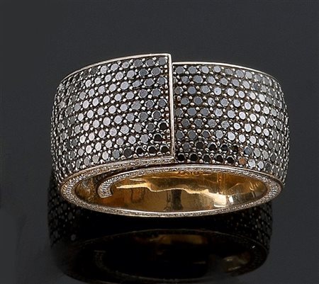 VALTER FRANCO RICCI Anello in oro giallo, firmato "Ricci, a fascia,...