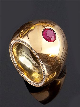 VALTER FRANCO RICCI Anello in oro giallo, firmato "Ricci", a fascia, con al...