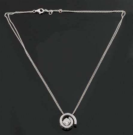 VALTER FRANCO RICCI Catena con ciondolo in oro bianco, firmato "Ricci", a...