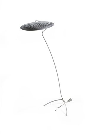 MEDA ALBERTO, RIZZATO PAOLO Titania Lampada da terra formata da una serie di...