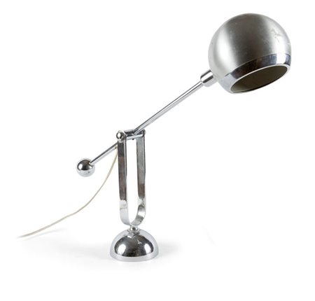 LAMPADA Lampada da tavolo in metallo cromato orientabile con contrappeso...