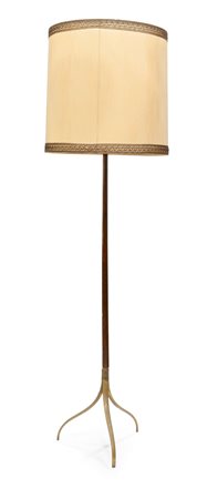 OSTUNI GIUSEPPE Lampada da terra con base in ottone forgiato e stelo in...