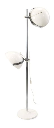 LAMPADA Lampada da terra con struttura in metallo cromato, base e due...
