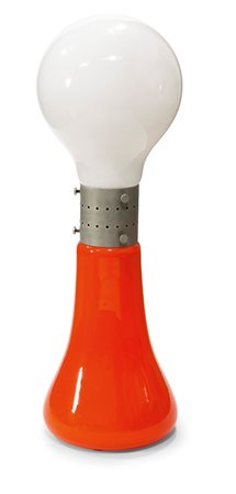 LAMPADA Lampada costituita da due elementi in vetro soffiato opalino....