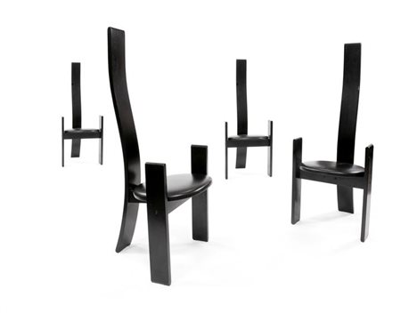 MAGISTRETTI VICO Golem Quattro sedie con struttura in faggio massiccio...