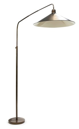 LAMPADA Lampada da terra in ottone con braccio telescopico estensibile fino a...