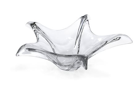 DAUM Centrotavola in cristallo incolore. Firma incisa Daume France con la...