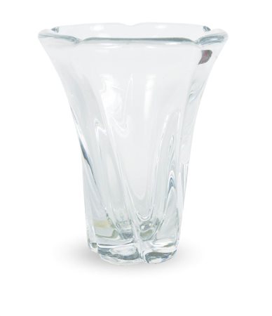 DAUM Aigle, 1952 Vaso in cristallo incolore. Firma incisa Daum France con la...