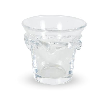 DAUM Vaso in cristallo incolore con fascia applicata a caldo. Firma incisa...