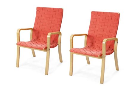 POLTRONE Coppia di poltrone con struttura in multistrato di frassino e...