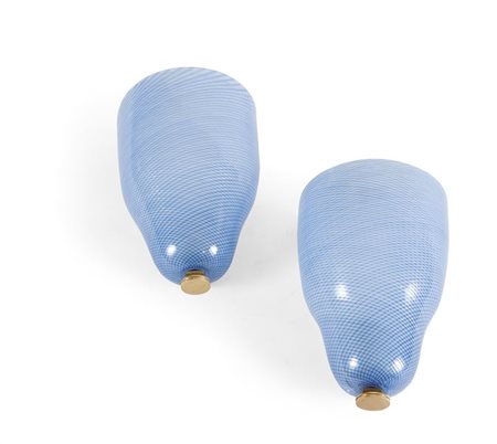 VENINI Due applique in vetro a filigrana con montatura in ottone. Una...