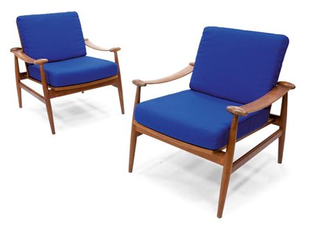 FINN JUHL Coppia di poltrone in legno di Teak massiccio, con rivestimento in...