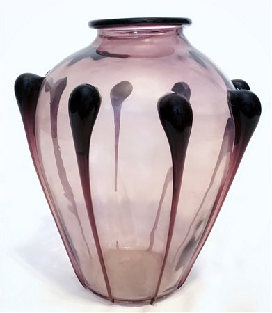 Mazzega, su disegno Studio Mazzega. Anni '50. Vaso in vetro Murano nei toni...