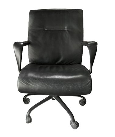 Poltrona Frau, poltrona modello Forum, disegno Design Centre. Anni...