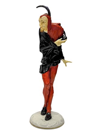 Statuina in porcellana L.H.S. Germany raff."MEFISTOFELE" piccola mancanza...