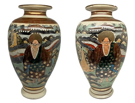 Coppia vasi cinesi. H cm 31,5