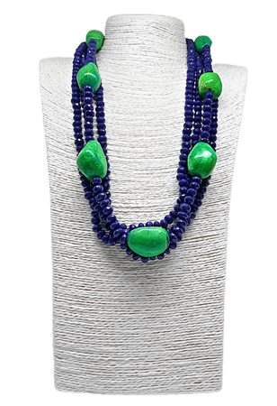 Collana quattro fili. lapislazzuli mm 8, sfera sfaccettata più sette ciottoli...