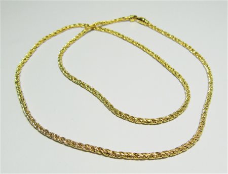 GIROCOLLO IN ORO GIALLO in oro giallo 18kt, 8,50 gr. Peso complessivo gr....