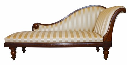 Dormeuse Italia centrale XIX secolo in noce, schienale di linea sagomata,...