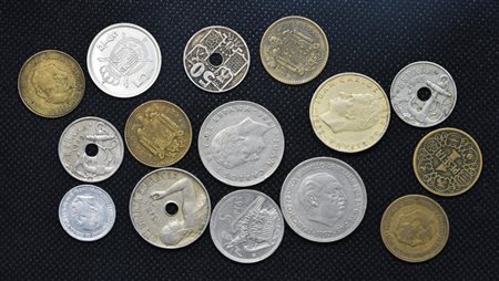LOTTO DI MONETE composto da 15 monete spagnole: - 10 centimos 1959 - 25...