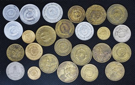 LOTTO DI MONETE composto da 25 monete yugoslave: - 5 para 1965 - 5 para 1965...