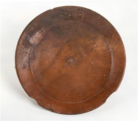 <br>PIATTO IN IMPASTO<br>VIII secolo a.C.