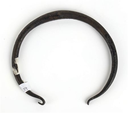 <br>TORQUE CELTICA IN BRONZO<br>ca. VII - III secolo a.C.