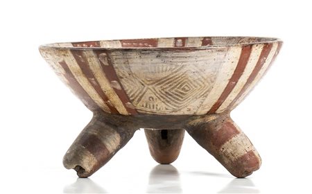 <br>GRANDE TRIPODE DECORATO<br>Messico, Area di Michoacán de Ocampo<br>diam. cm 28; alt. cm 15,5