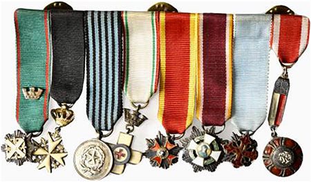 <br>REPUBBLICA ITALIANA. Insieme di 8 miniature di ordine.