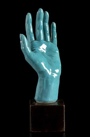 CERAMISTA ANONIMO DEL XX SECOLO<br>Mano blu