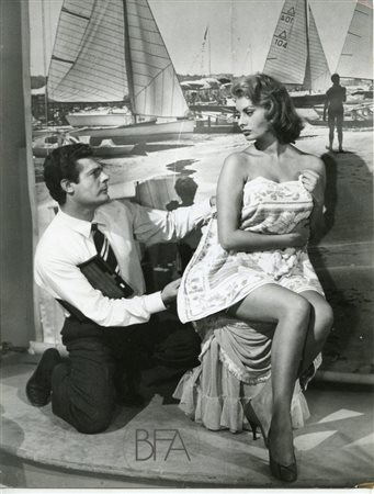  Sophia Loren an Marcello Mastroianni.