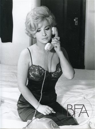 Secchiaroli/Spinelli/Cioni/Lentini Gina Lollobrigida during " le Bambole".