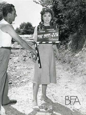 Secchiaroli/Spinelli/Cioni/Lentini Gina Lollobrigida during " Pane, amore e gelosia".