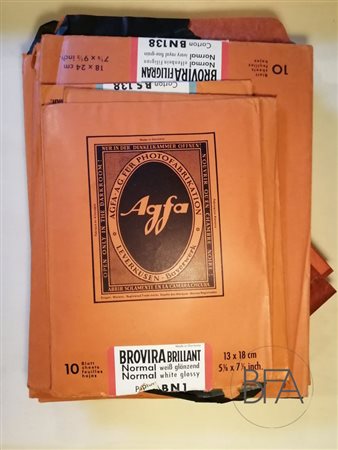  Lot of vintage Agfa Brovira paper boxes.