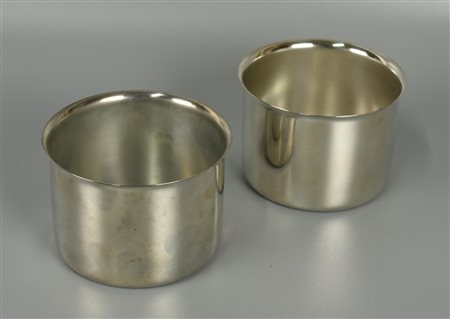 COPPIA DI CONTENITORI coppia di contenitori in silver plated h 8 cm diametro...