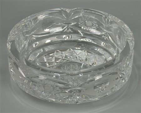 POSACENERE IN CRISTALLO di Boemia h 6 cm, d. 16 cm