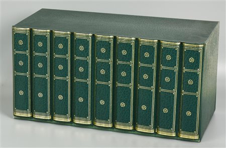 COFANETTO PORTADISCHI ad imitazione libri 33x17x17 cm