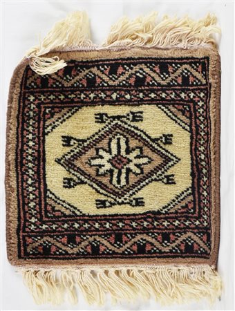 PICCOLO TAPPETO cm 40x30