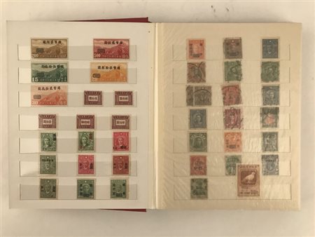 Cina, Album con selezione di francobolli Cinesi. Merita esame.