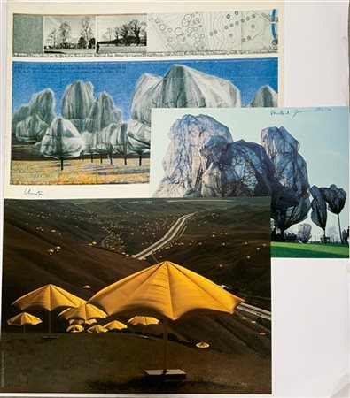 Christo Lotto composto da tre manifesti raffiguranti "wrapped trees" e ombrelli,