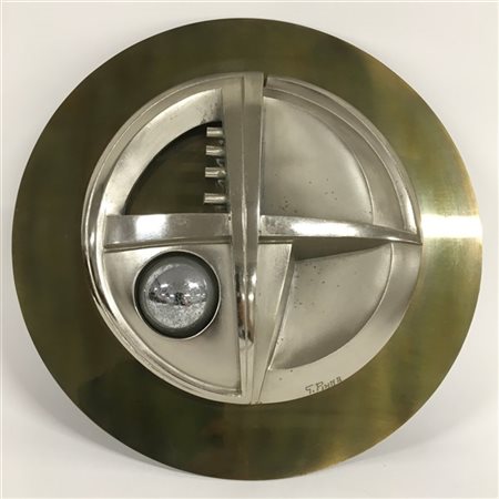 Gianni Pinna "Senza titolo" 
altorilievo in metallo cromato, montato su pannello