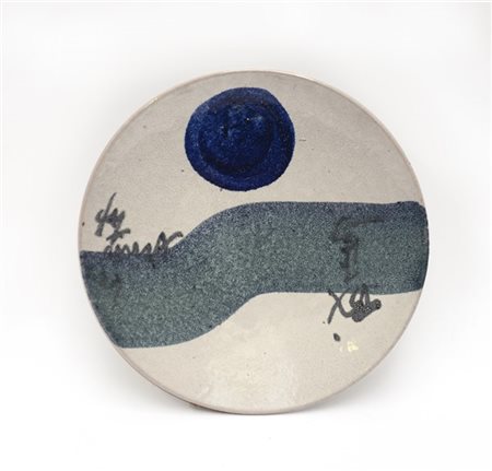 Chin Hsiao Piatto in ceramica smaltata
diam cm 24
firmato