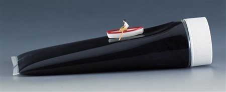 FRANCESCO DE MOLFETTA Milano 1979 Mare nero, 2005 tubetto e plastica cm....