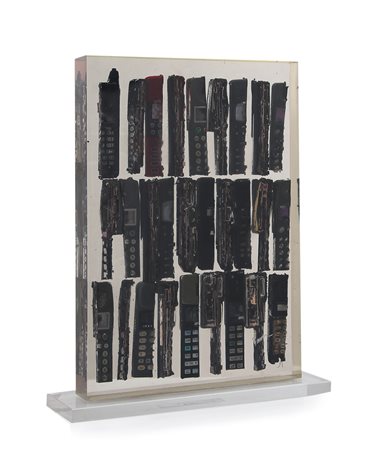 ARMAN Nizza 1928 - New York 22/10/2005 Senza titolo accumulazione di telefoni...