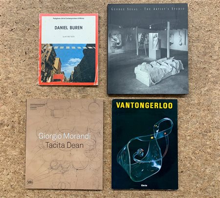 ARTISTI INTERNAZIONALI - Lotto unico di 4 cataloghi