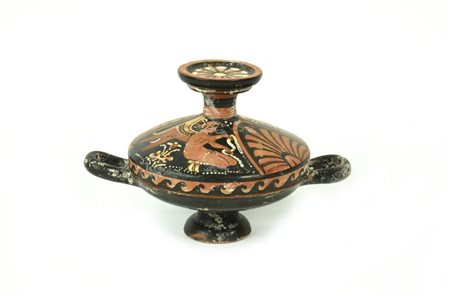 LEKANIS APULA A FIGURE ROSSE DATAZIONE: 330-310 a. C. MATERIA E TECNICA:...